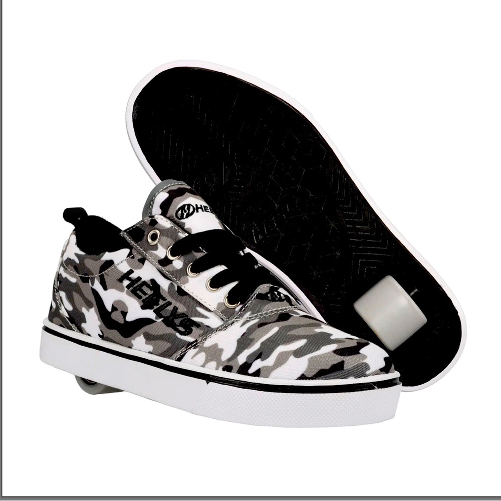 Heely’s Pro 20 Gray Charcoal Camo Skate Shoes Youth Size 2